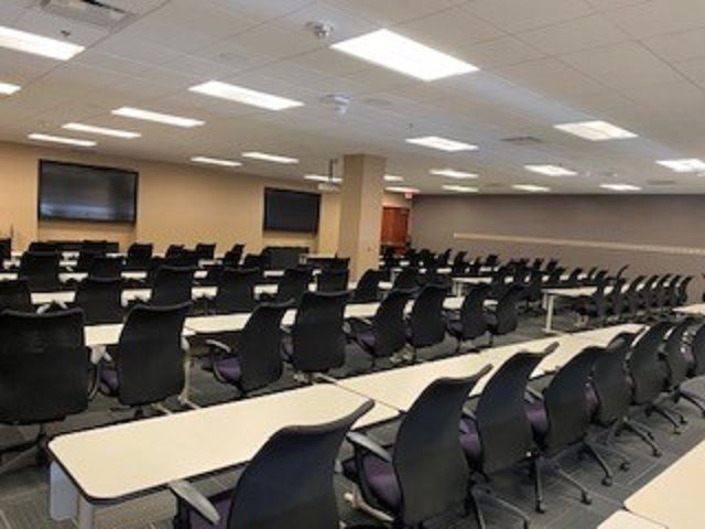 More Photos Of 755 W Big Beaver Rd, Troy Coworking Space