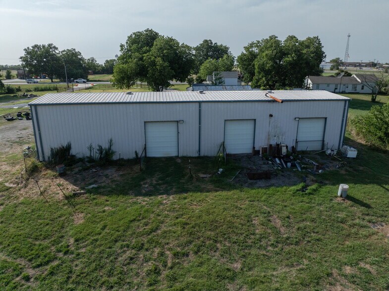 Primary Photo Of 709 State Highway 78 S, Farmersville Warehouse For Lease