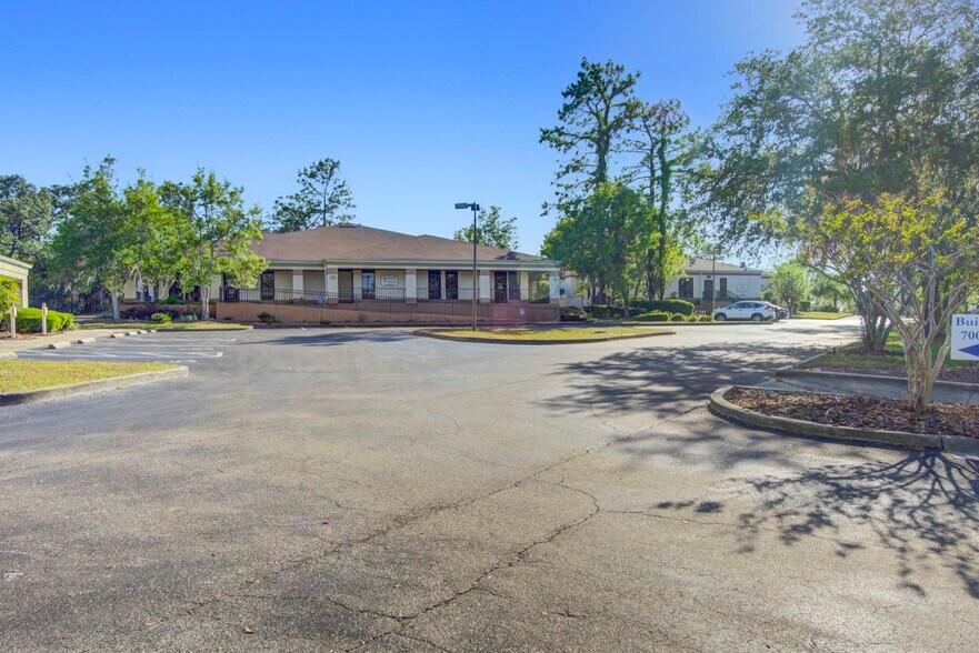 More Photos Of 9401 SW Highway 200, Ocala Unknown For Lease