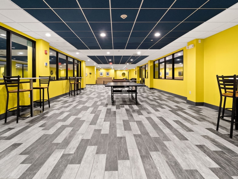 More Photos Of 19-21 Chenango St, Binghamton Apartments For Sale