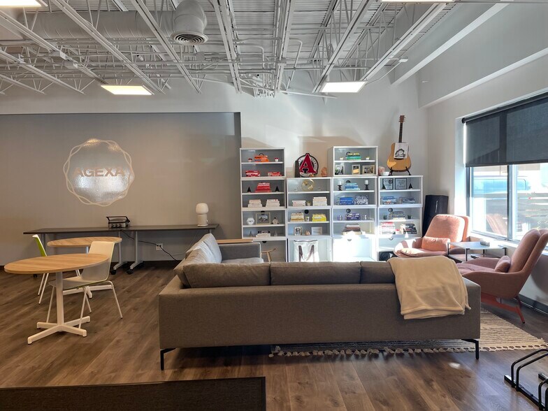 More Photos Of 2560 28th St, Boulder Office For Lease