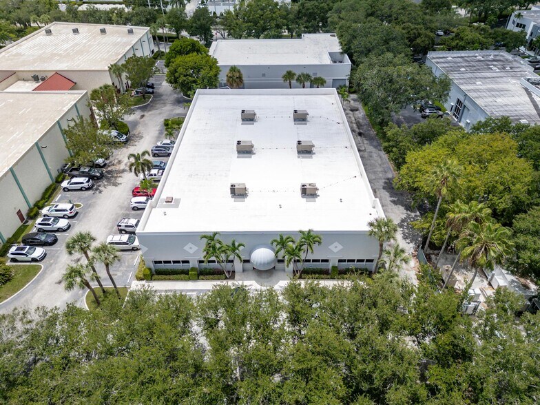 More Photos Of 6510 W Rogers Cir, Boca Raton Light Manufacturing For Sale