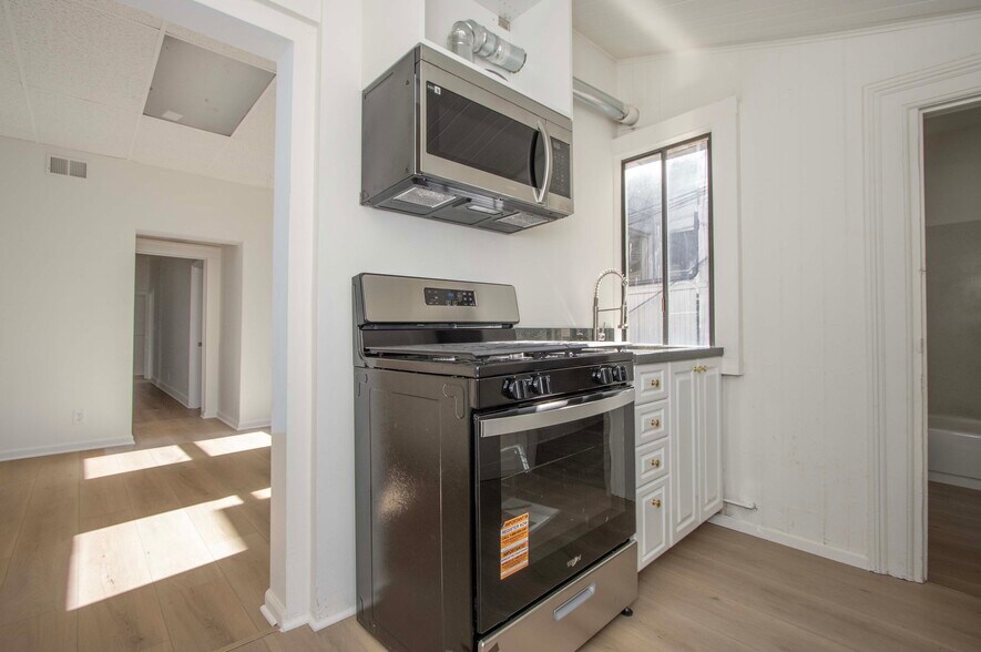 More Photos Of 2976-2980 Mission St, San Francisco Apartments For Sale