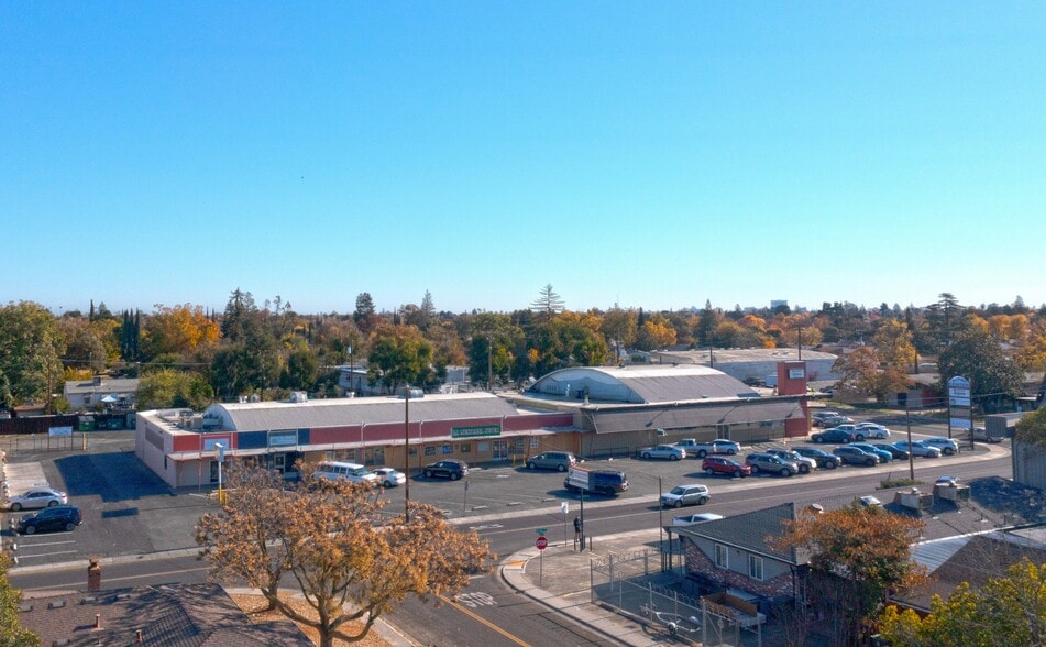 More Photos Of 3314-3406 Delaware Ave, Stockton Storefront For Sale