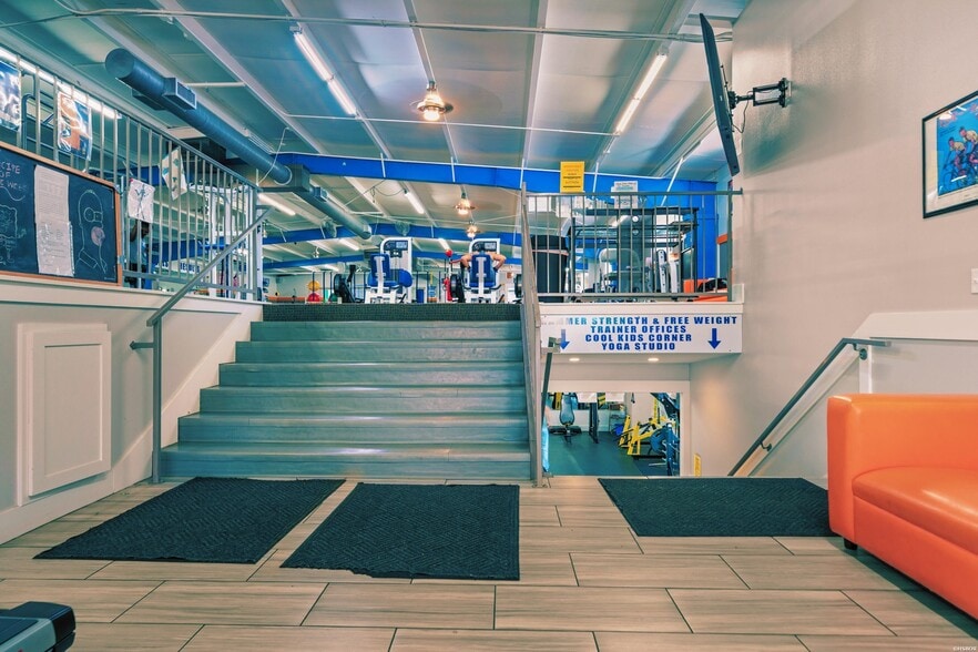 More Photos Of , Hot Springs General Retail For Sale