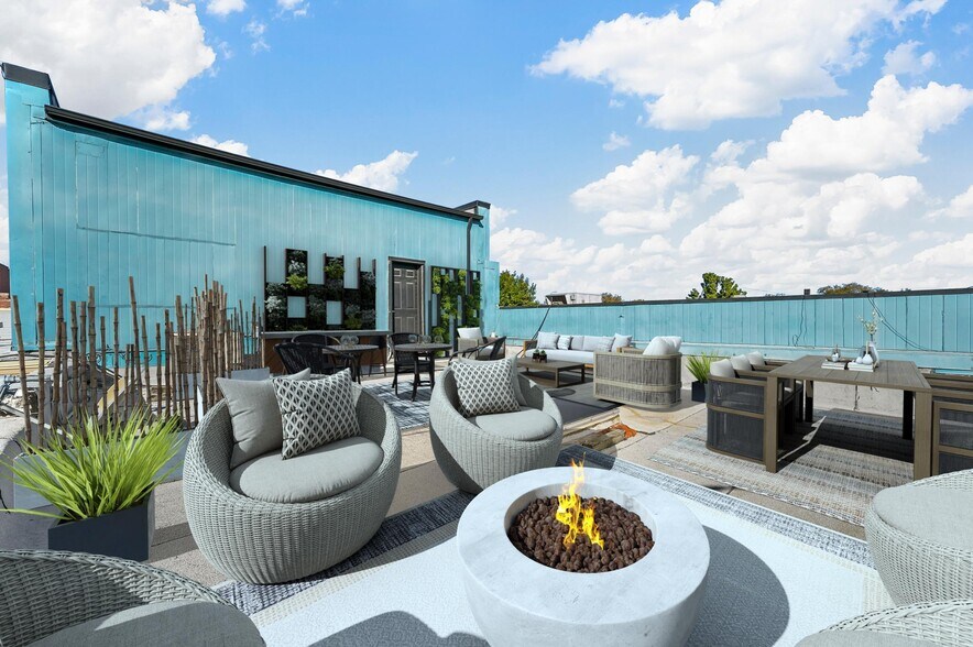 More Photos Of 130 N Main St, Mansfield Storefront Retail Office For Sale