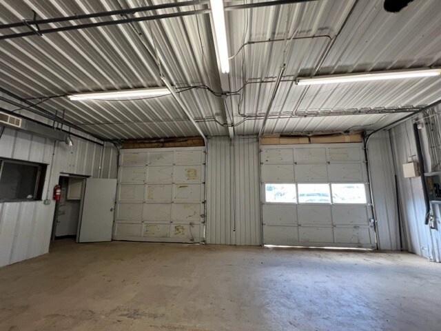 More Photos Of 6150 Federal Blvd, Denver Light Manufacturing For Lease