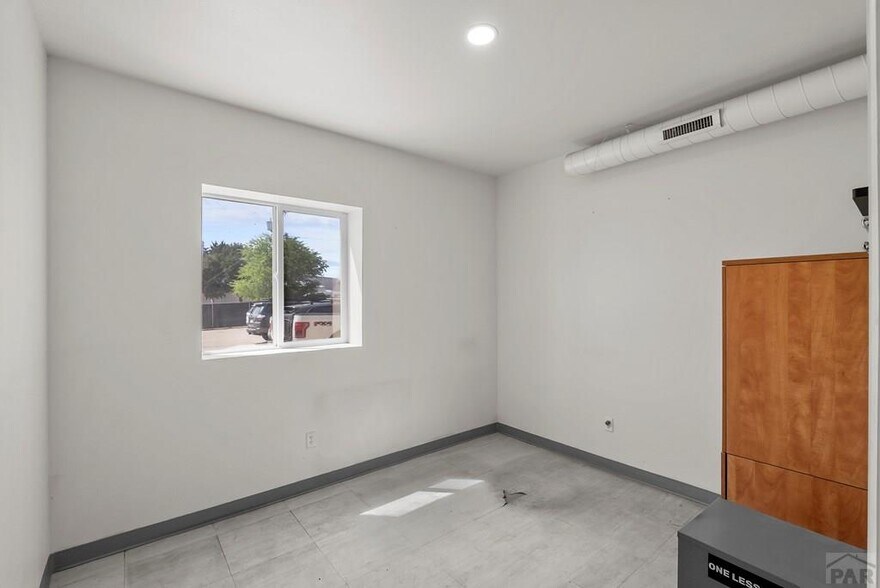 More Photos Of 3004 S Prairie Ave, Pueblo Distribution For Lease