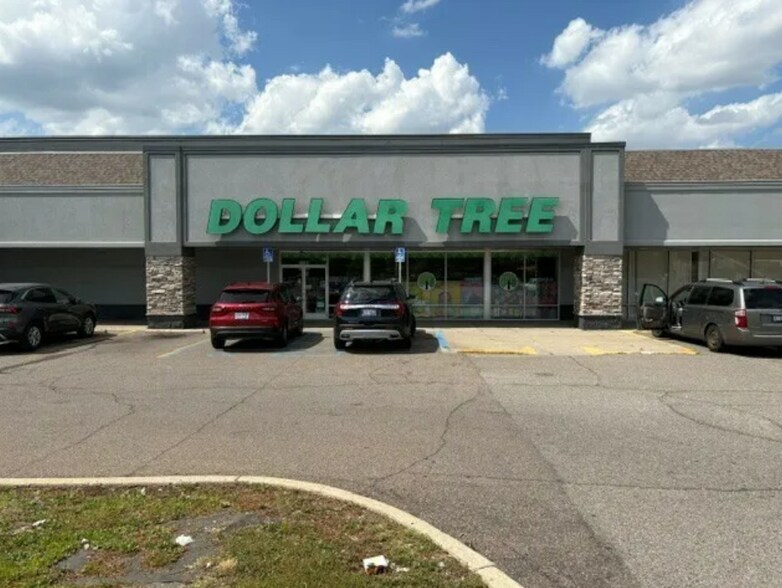 More Photos Of 21300-21700 Ecorse Rd, Taylor Unknown For Lease