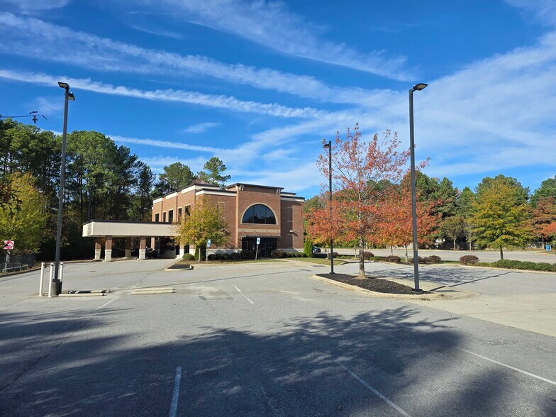 More Photos Of 701 Mutual Ct, Raleigh Office For Sale