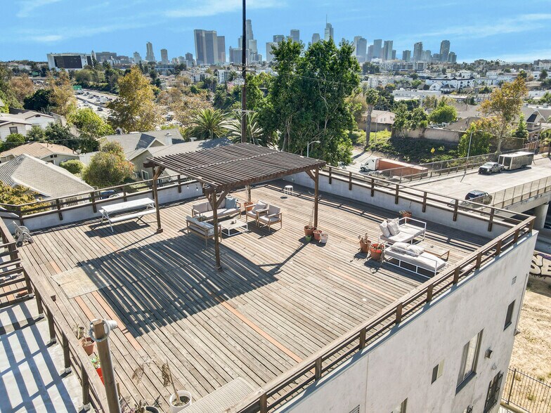 More Photos Of 2300 Bellevue Ave, Los Angeles Apartments For Sale