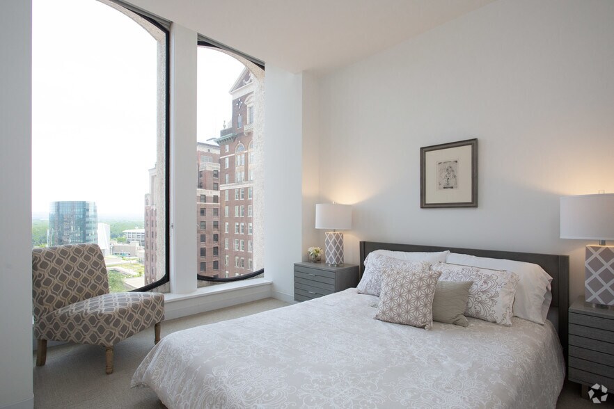 More Photos Of 777 Main St, Hartford Apartments For Lease