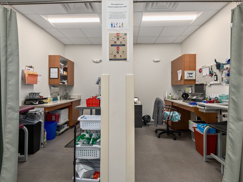 More Photos Of 275 Mcdowell St, Asheville Medical For Sale