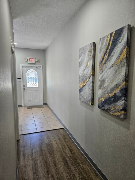 More Photos Of 10011-10021 Water Works Ln, Riverview Medical For Sale