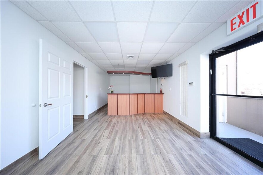 More Photos Of 248 Avenue P, Brooklyn Office Residential For Sale