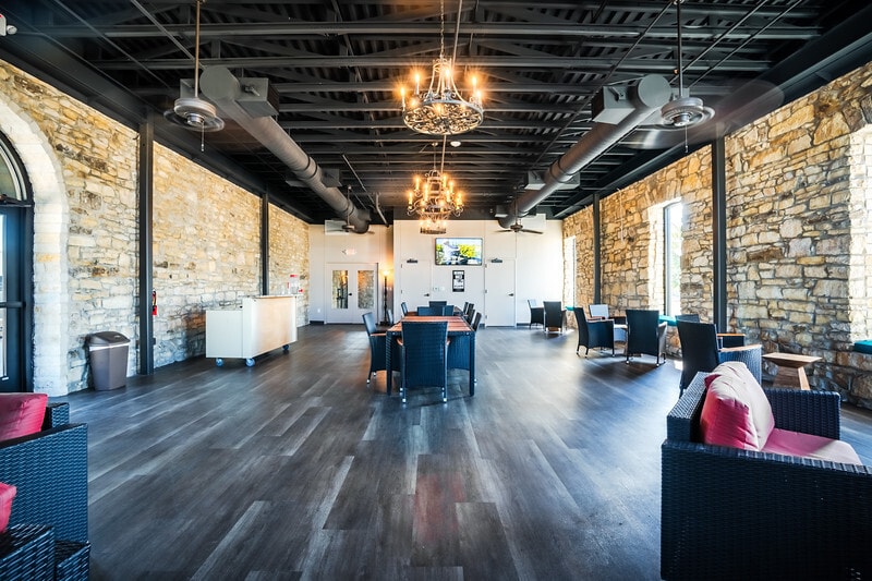 More Photos Of 316 E Wallace St, San Saba General Retail For Sale