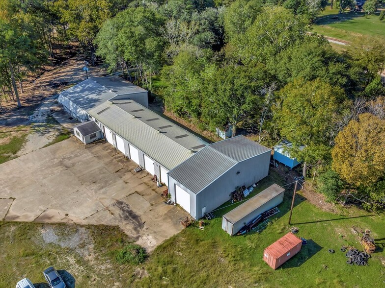 More Photos Of 1441 N Temple Dr, Diboll Auto Repair For Sale