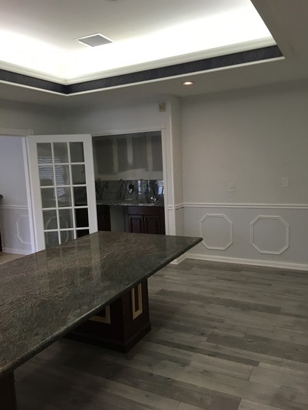 More Photos Of 4361-4365 Northlake Blvd, Palm Beach Gardens Office For Sale