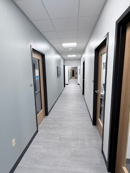 More Photos Of 1408 Fort Crook Rd, Bellevue Office For Sale