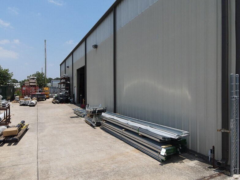 More Photos Of 6758 Bourgeois Rd, Houston Warehouse For Sale