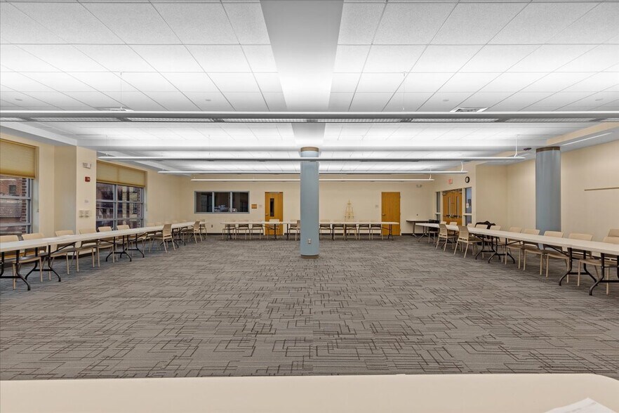 More Photos Of 35 N Jefferson Ave, Canonsburg Coworking Space