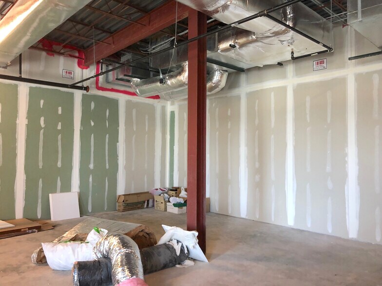 More Photos Of 916 S Main St, Fuquay-Varina Medical For Lease