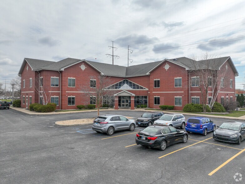 Primary Photo Of 8840 Calumet Ave, Munster Office For Lease