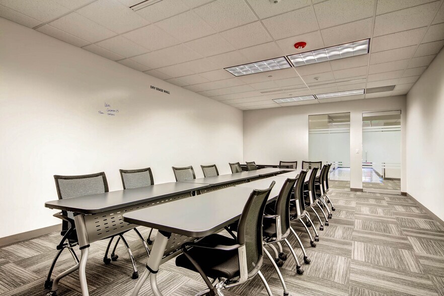 More Photos Of 7200 S Alton Way, Centennial Office For Lease