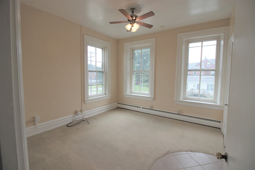 More Photos Of 344 Hodgson St, Oxford Apartments For Sale
