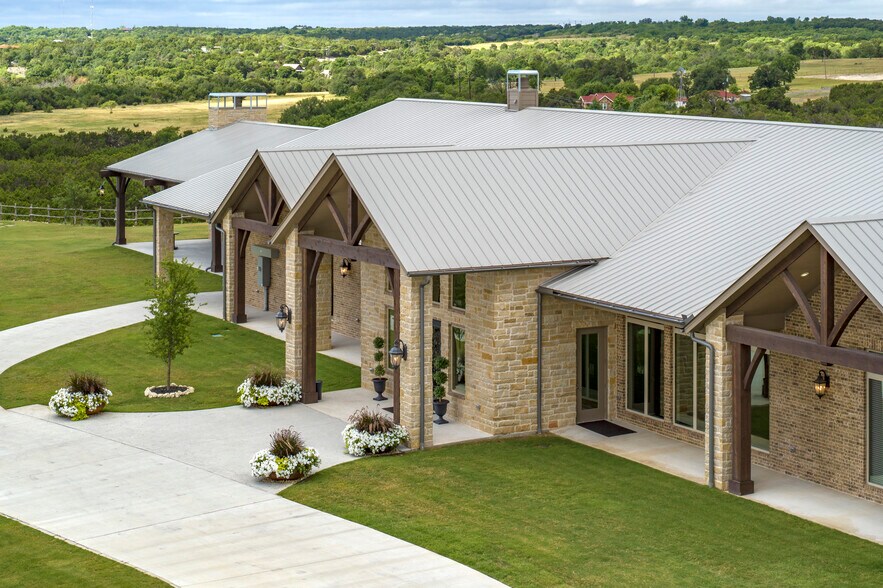 More Photos Of 6000 Tucker Dr, Weatherford Winery Vineyard For Sale