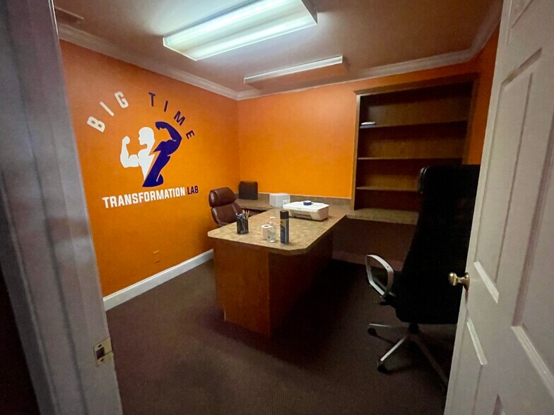 More Photos Of 92 Fleming St, Fredericksburg Unknown For Lease