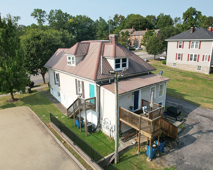 More Photos Of 129 E Main St, Danville Storefront Retail Residential For Sale