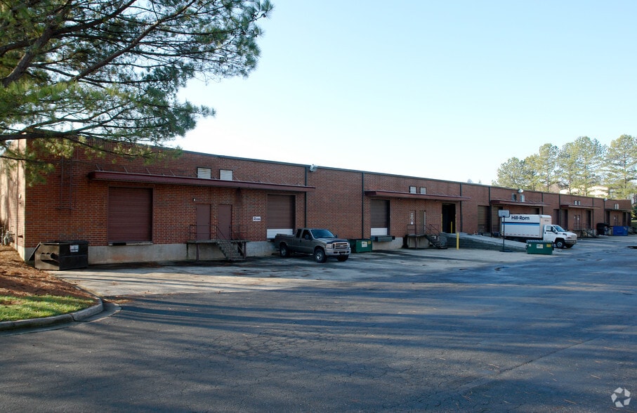 More Photos Of 2129 Northwest Pky, Marietta Distribution For Lease