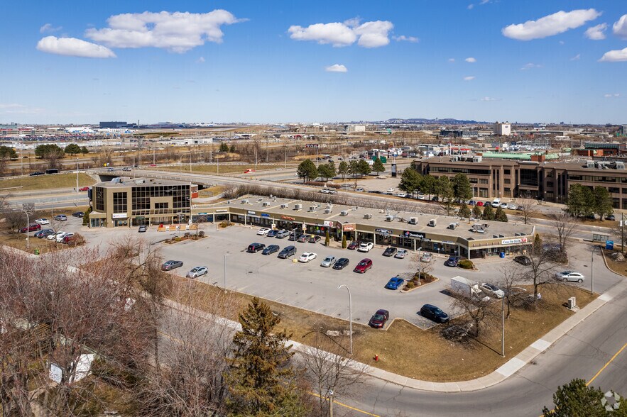 More Photos Of 475 Av Dumont, Dorval Storefront Retail Office For Sale