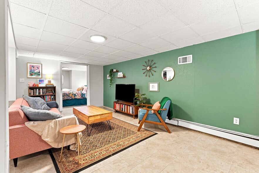 More Photos Of 704 Washington St, Hoboken Storefront Retail Residential For Sale