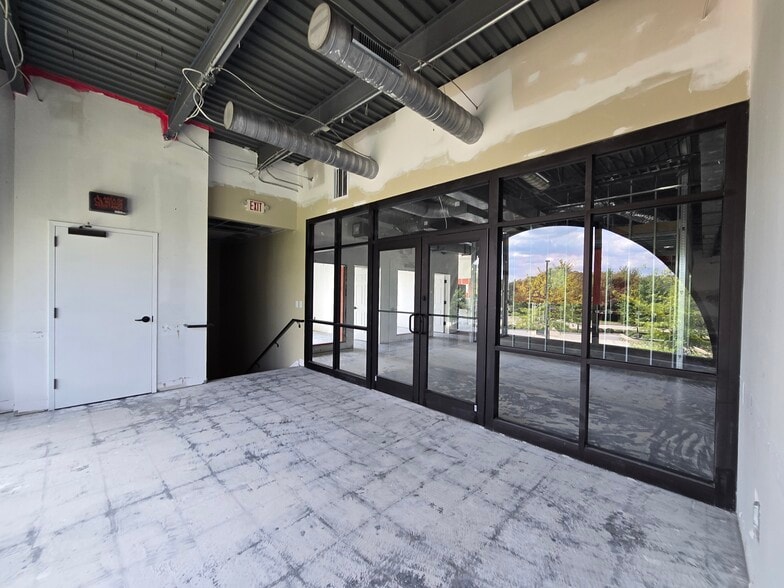 More Photos Of 701 Mutual Ct, Raleigh Office For Sale