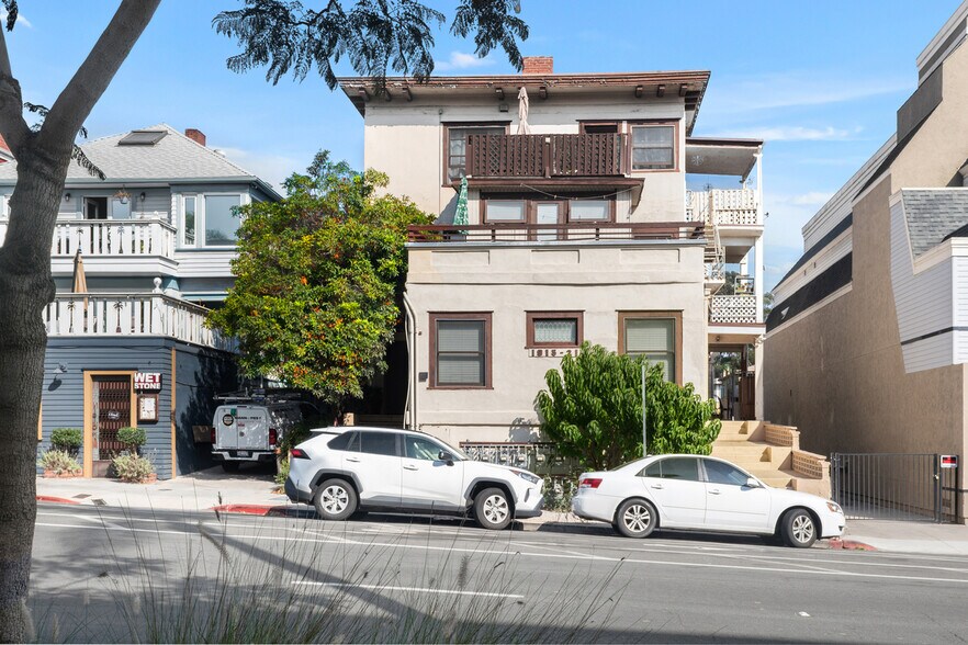 More Photos Of 1915-1921 4th Ave, San Diego Apartments For Sale