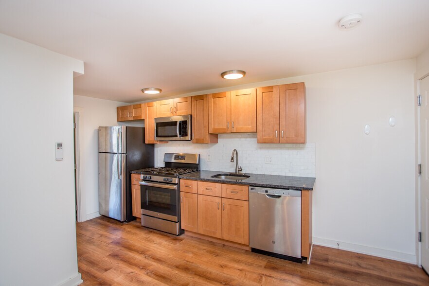 More Photos Of 41 Church St, Lambertville Apartments For Sale
