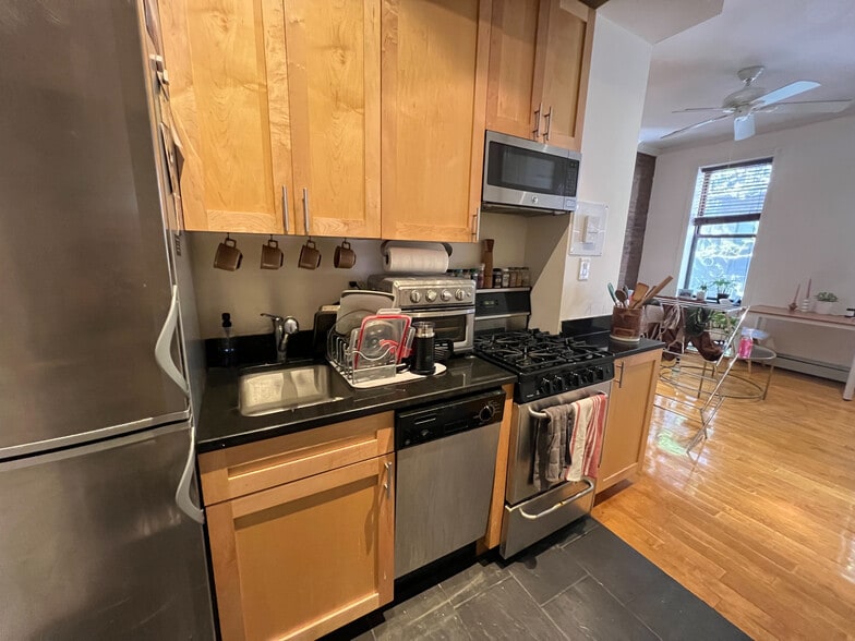 More Photos Of 212 E 29th St, New York Apartments For Sale
