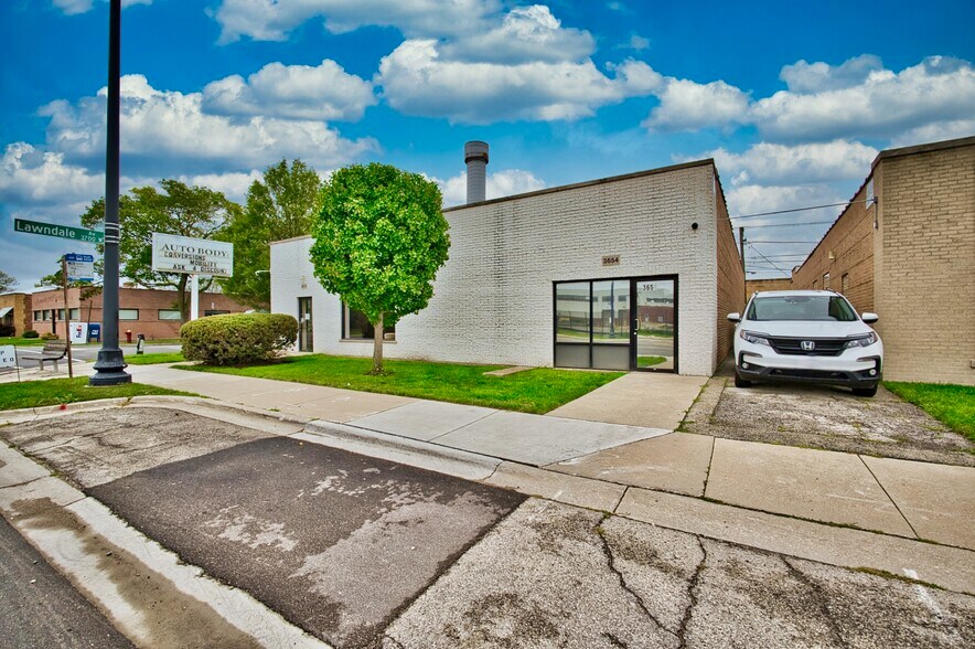 More Photos Of 3650-3656, Skokie Warehouse For Sale