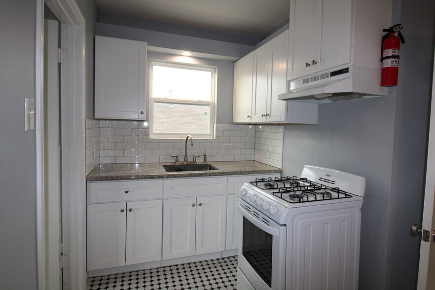 More Photos Of 5331 Bell St, Houston Apartments For Sale