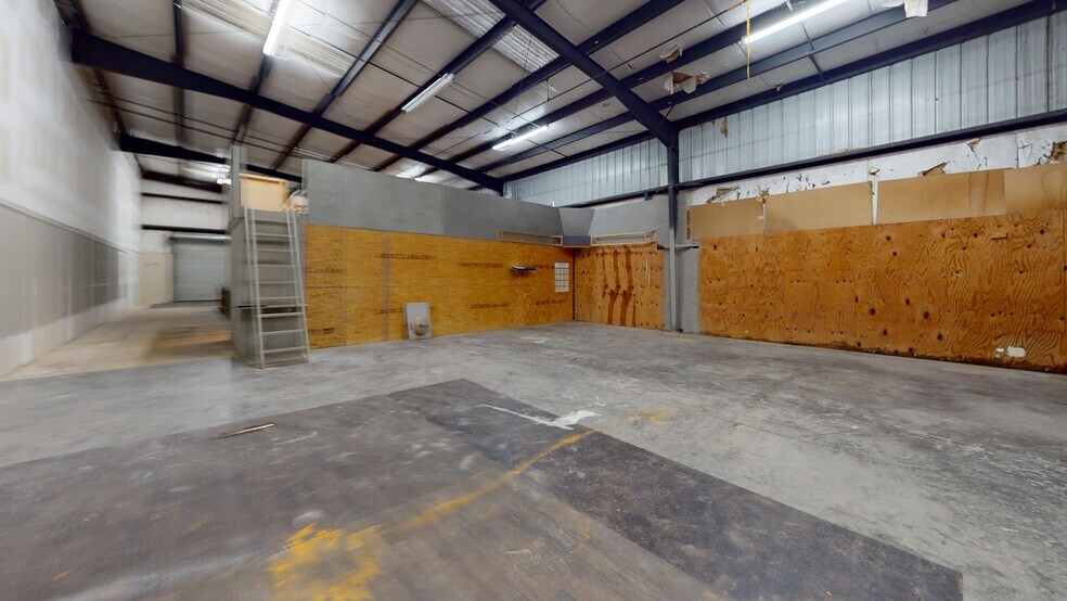 More Photos Of 4187 Milgen Rd, Columbus Warehouse For Lease