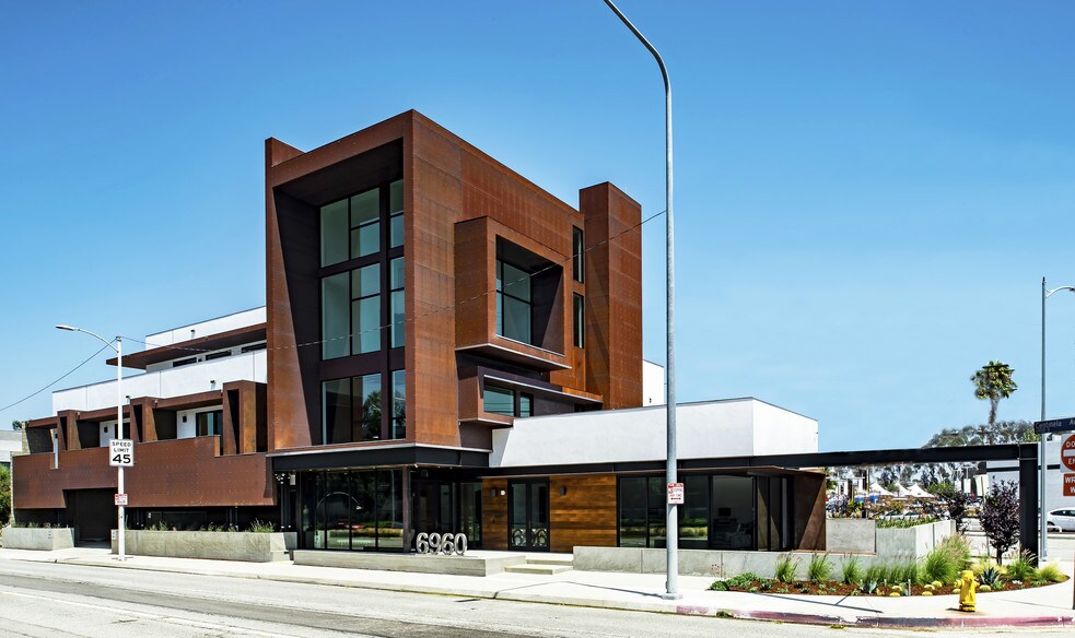 More Photos Of 6960 S Centinela Ave, Culver City Loft Creative Space For Sale