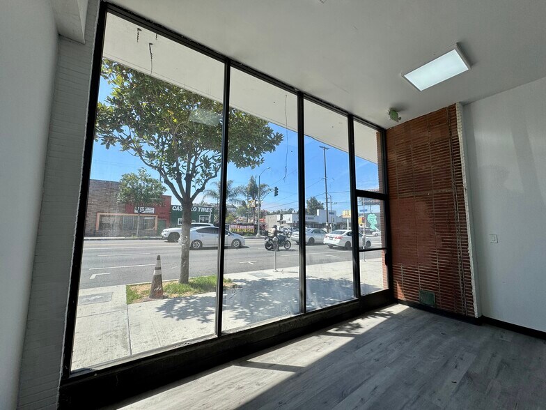 More Photos Of 4300 Crenshaw Blvd, Los Angeles Storefront Retail Office For Lease