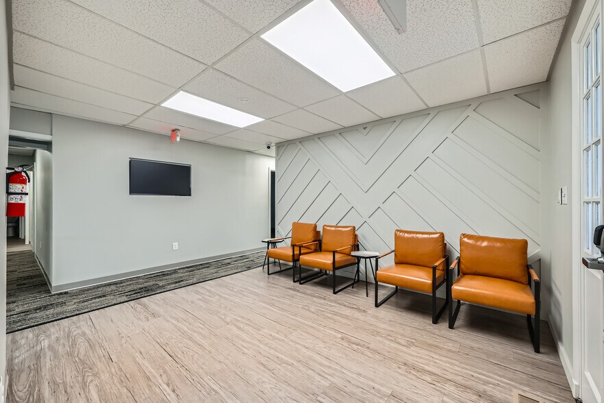 More Photos Of 3701 Court House Dr, Ellicott City Office For Lease