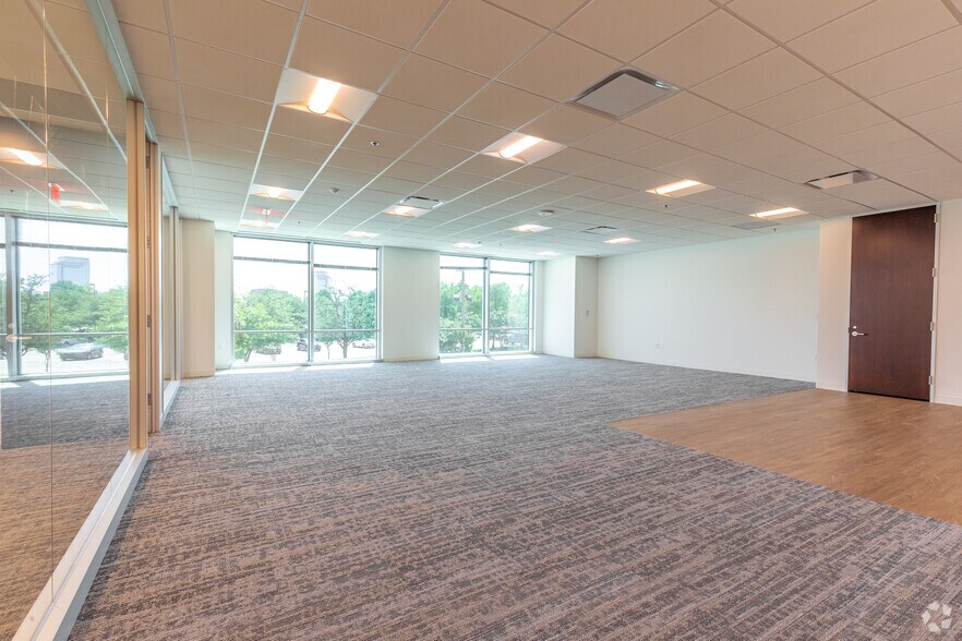 More Photos Of 2600 N Central Expy, Richardson Office For Lease