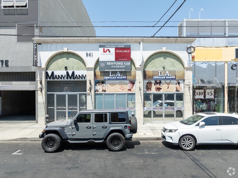 More Photos Of 948 Crocker St, Los Angeles Storefront Retail Office For Lease