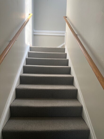 More Photos Of 64R Main St, New Canaan Office For Lease