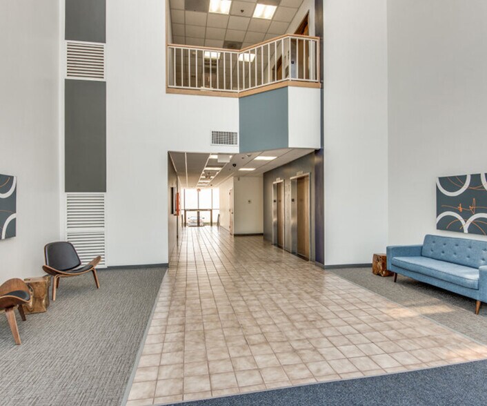 More Photos Of 10925 Estate Ln, Dallas Unknown For Lease