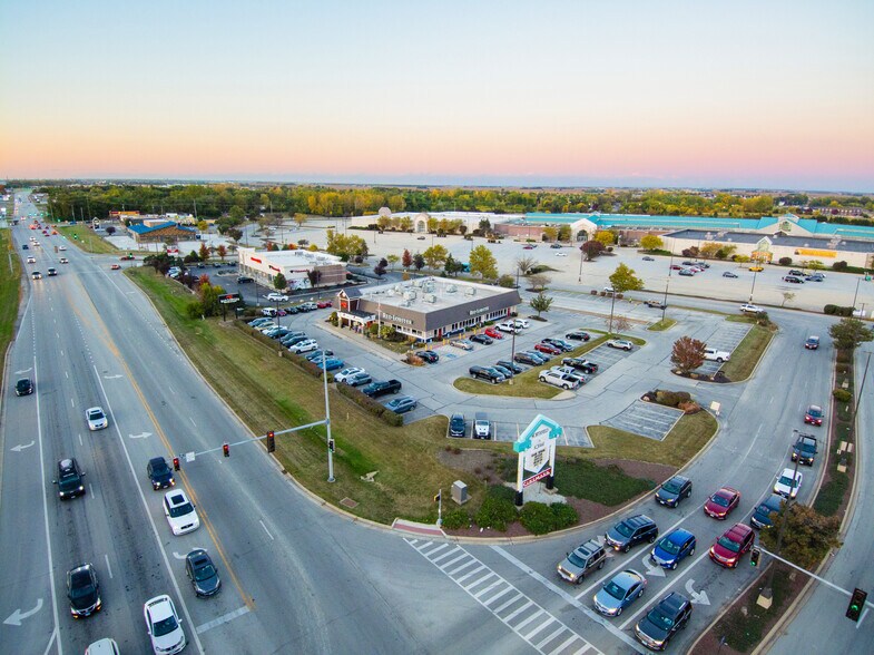 More Photos Of 1604 N State Route 50, Bourbonnais Restaurant For Sale